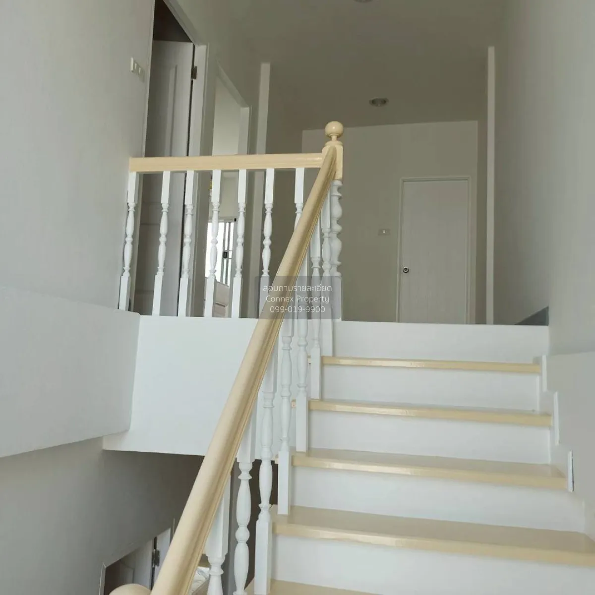 For Sale Townhouse/Townhome  , Baan 84 Mansion , MRT-Ladprao 71 ,