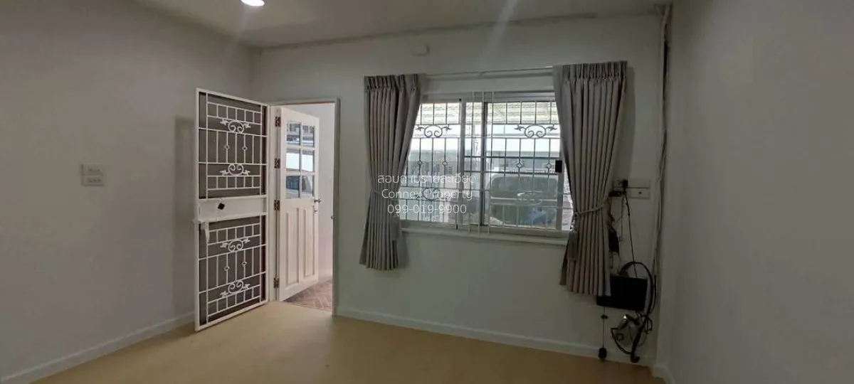 For Sale Townhouse/Townhome  , Baan 84 Mansion , MRT-Ladprao 71 ,