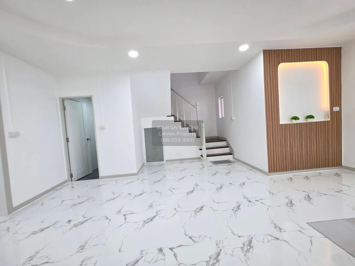 ขายทาวน์เฮ้าส์/ทาวน์โฮม  บ้านพฤกษา 33 บางบัวทอง รีโนเวทใหม่ บางคู