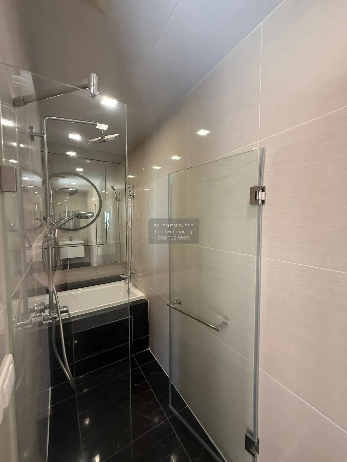 For Rent Condo , Park Origin Phrom Phong , high floor , BTS-Phrom