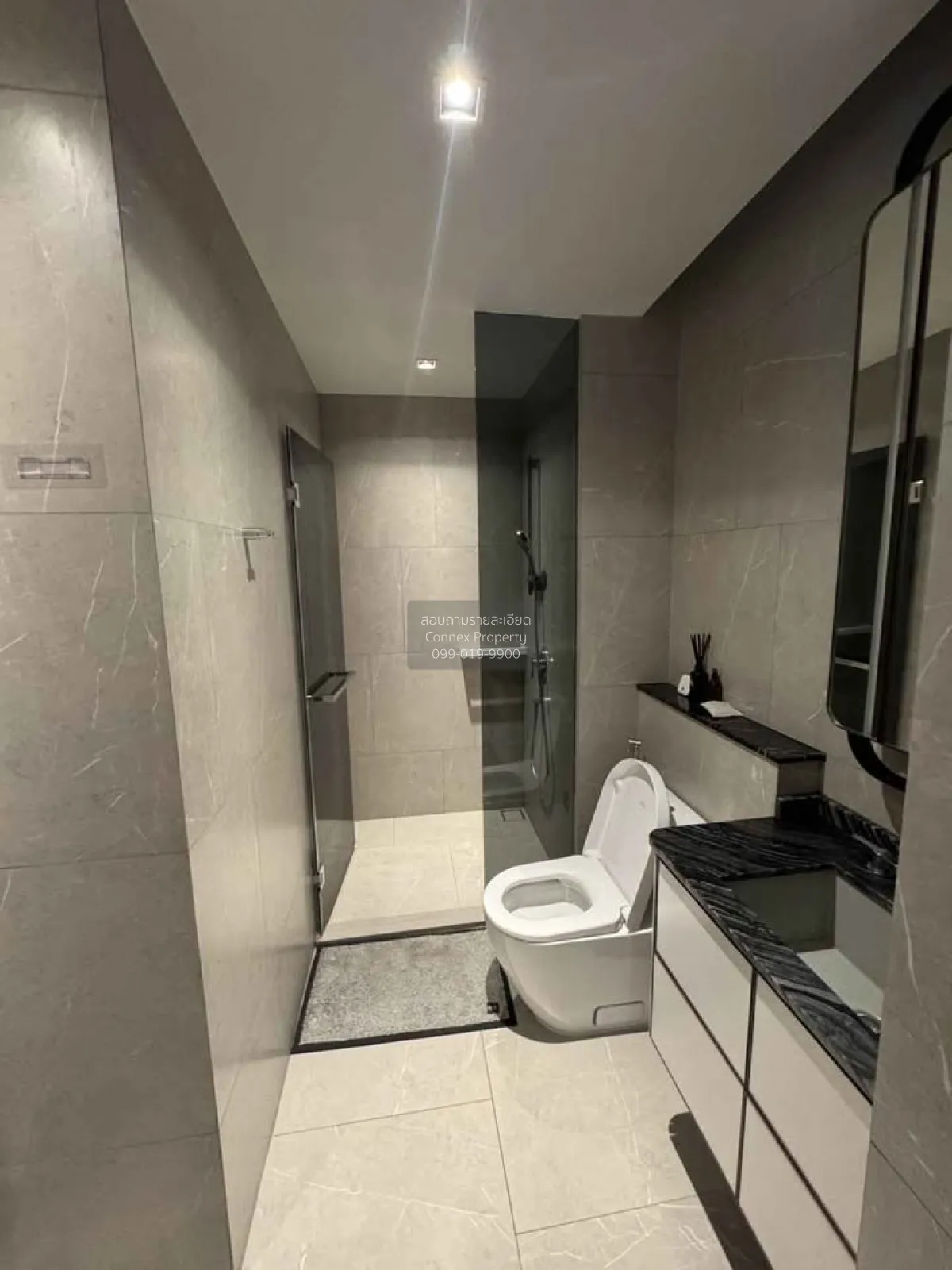 เช่าคอนโด  เดอะ รีเซิร์ฟ 61 ไฮด์อะเวย์ BTS-เอกมัย คลองเตยเหนือ เข