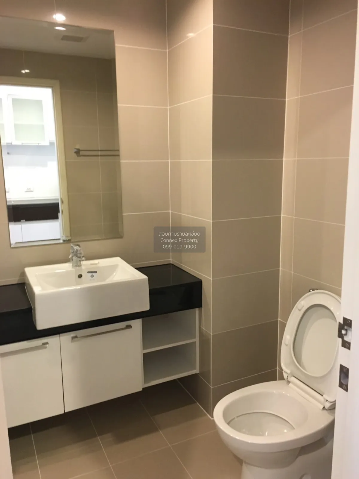 เช่าคอนโด  ศุภาลัย ไลท์ สาทร - เจริญราษฎร์ BTS-สุรศักดิ์ บางโคล่ 