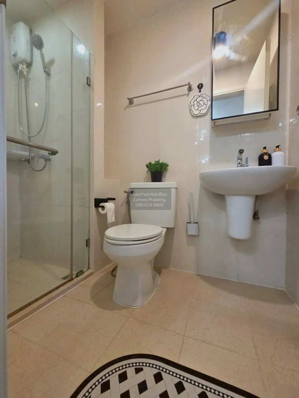 ขายคอนโด  ไอ คอนโด สุขุมวิท 103 BTS-อุดมสุข บางนา เขต พระโขนง กรุ