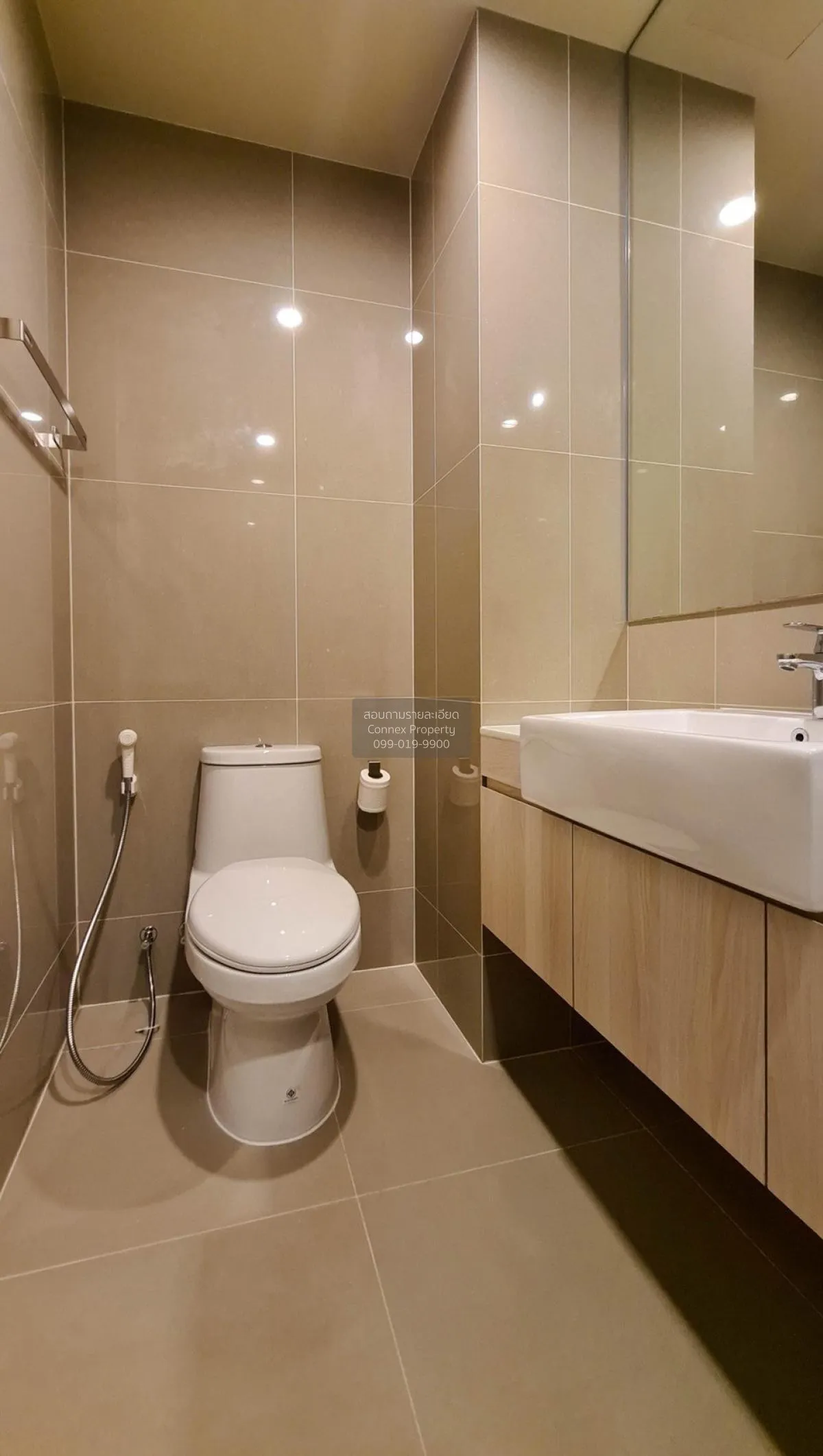 เช่าคอนโด  โนเบิล รีโคล สุขุมวิท 19 BTS-อโศก คลองเตยเหนือ เขต วัฒ