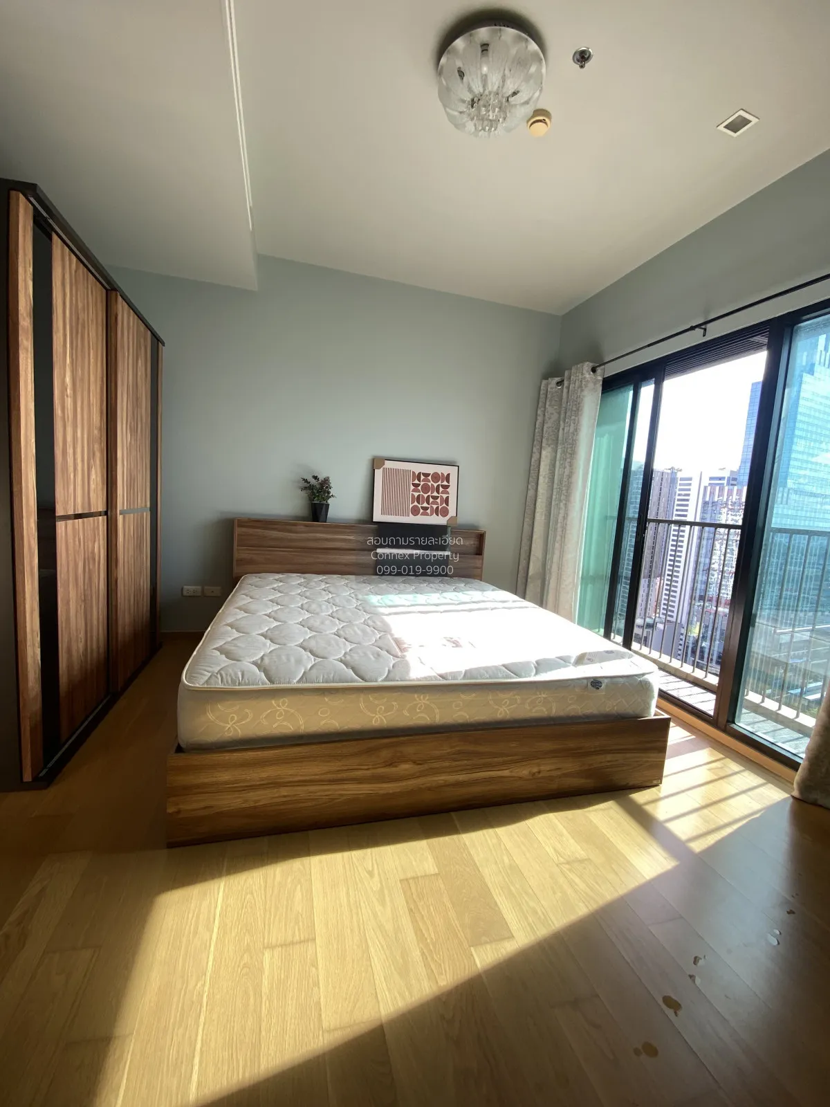 For Rent Condo , Noble Revent , corner unit , BTS-Phaya Thai , Th 4