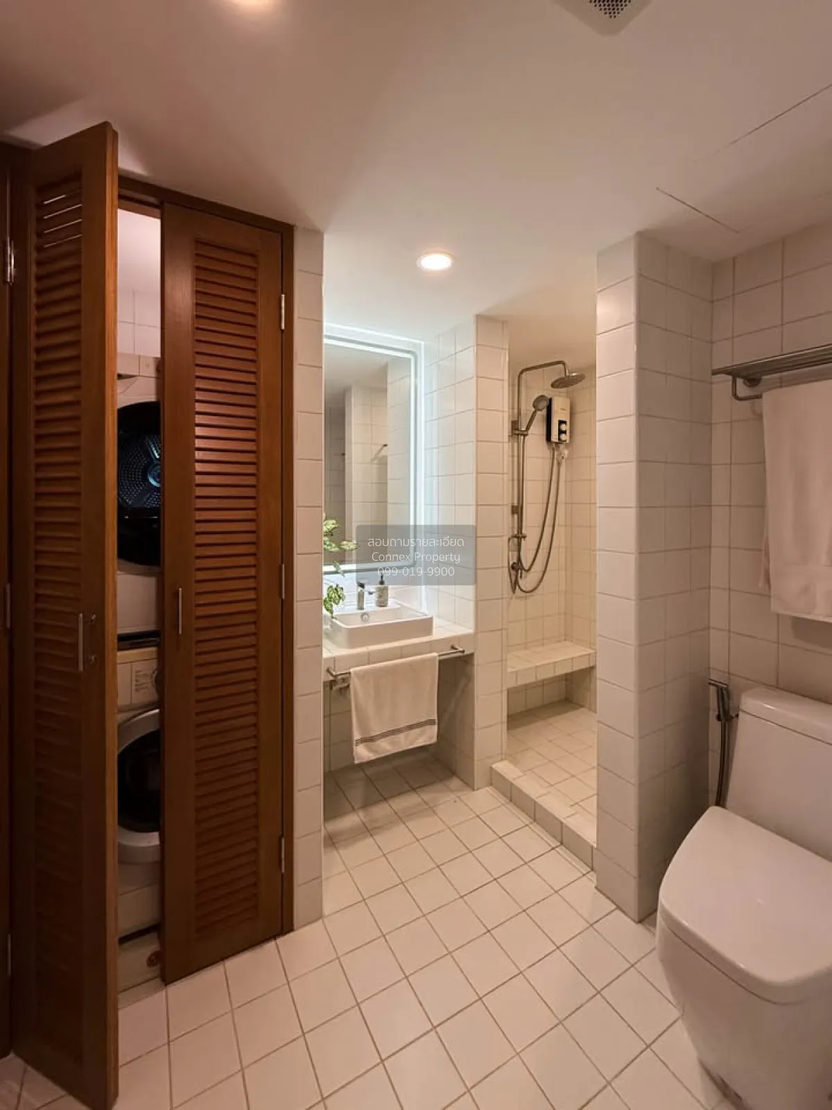 For Sale Condo , Royal 9 Residence , nice view , high floor , new