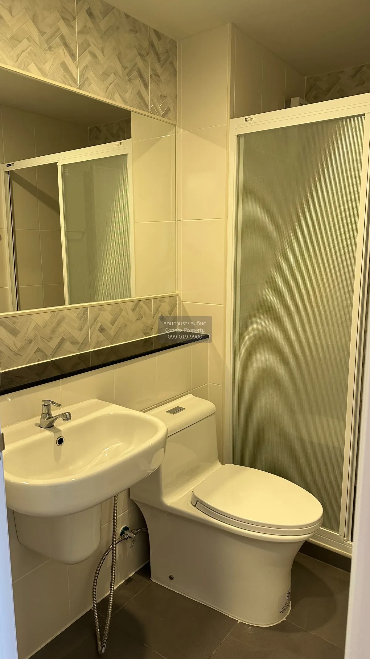 เช่าคอนโด  รีเจ้นท์ โฮม บางนา (โครงการใหม่) บางนา เขต บางนา กรุงเ