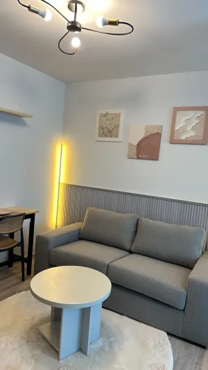 เช่าคอนโด  รีเจ้นท์ โฮม บางนา (โครงการใหม่) บางนา เขต บางนา กรุงเทพ CX-151061