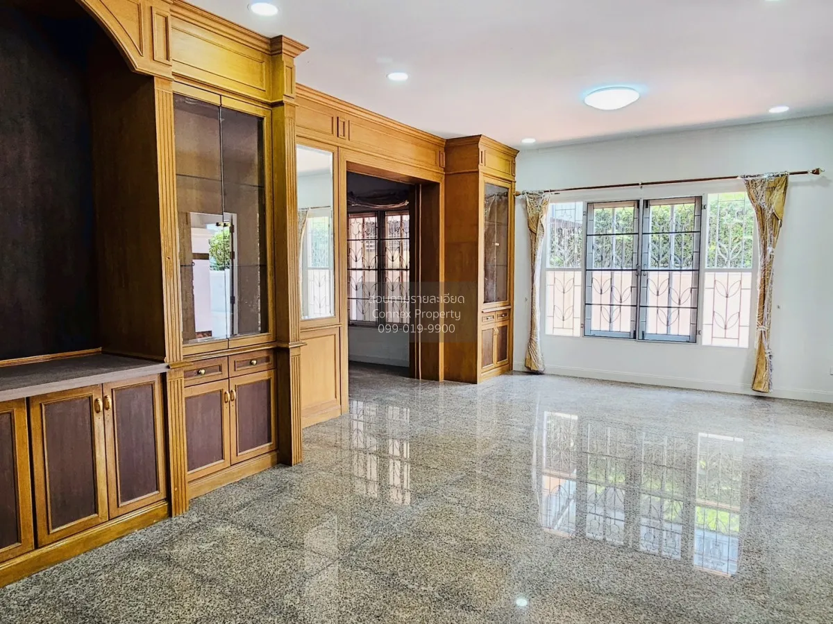 ขายบ้าน  บ้านสวนดอกไม้ ศาลาธรรมสพน์ เขต ทวีวัฒนา กรุงเทพ CX-15107