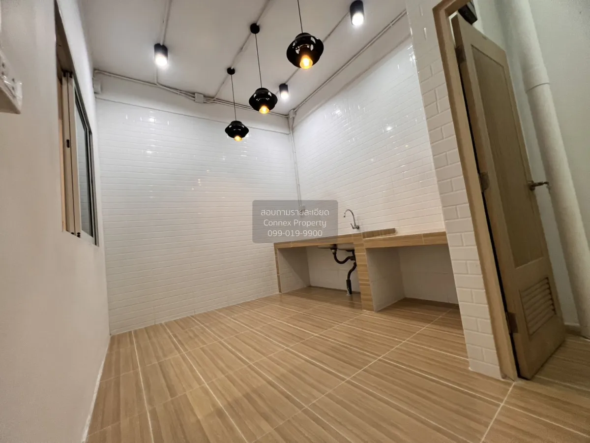 ขายทาวน์เฮ้าส์/ทาวน์โฮม  สินชัย 3 รีโนเวทใหม่ บางขุนศรี เขต บางกอ