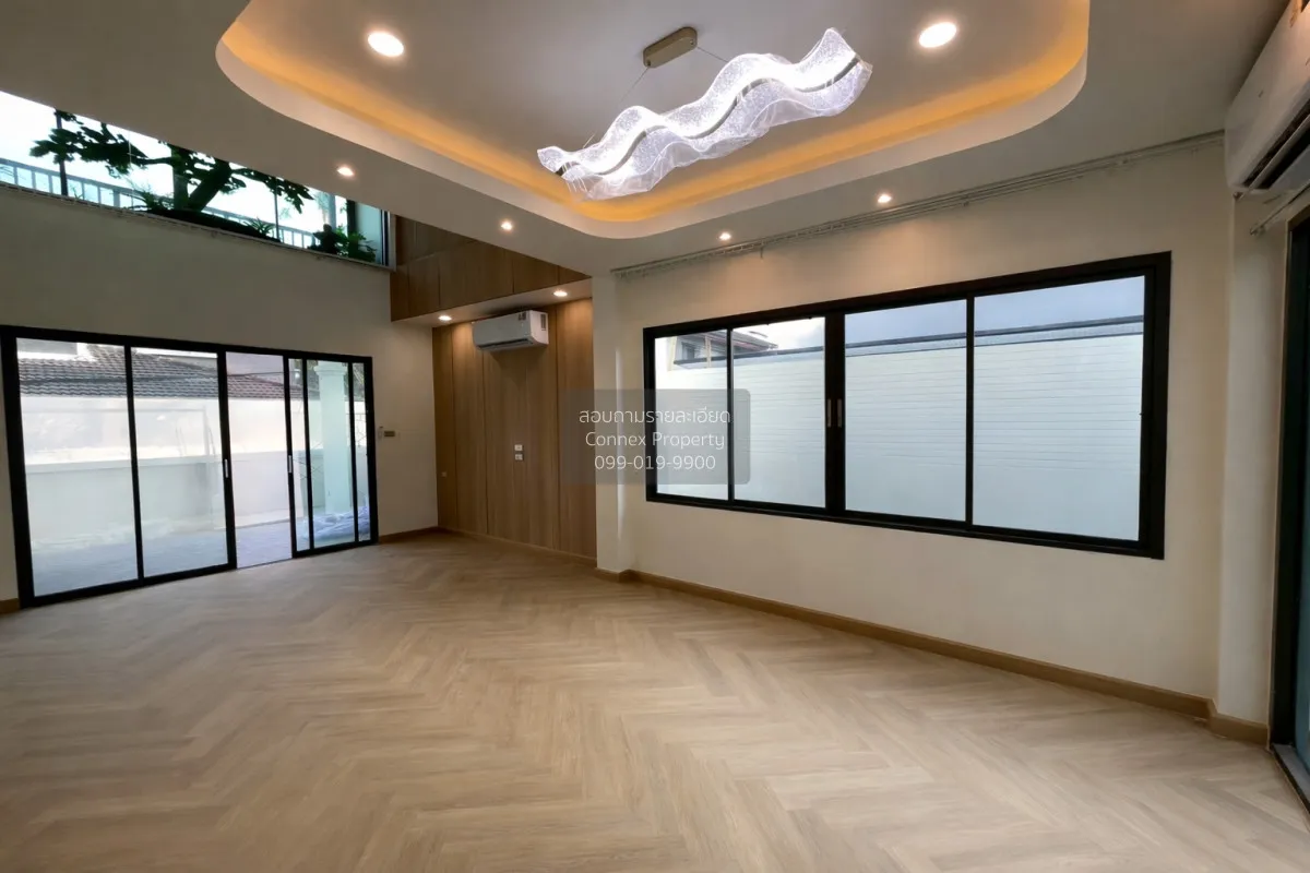 ขายบ้านเดี่ยวหลังมุม ซอยนวมินทร์ 127  ห้องมุม รีโนเวทใหม่ นวลจันท