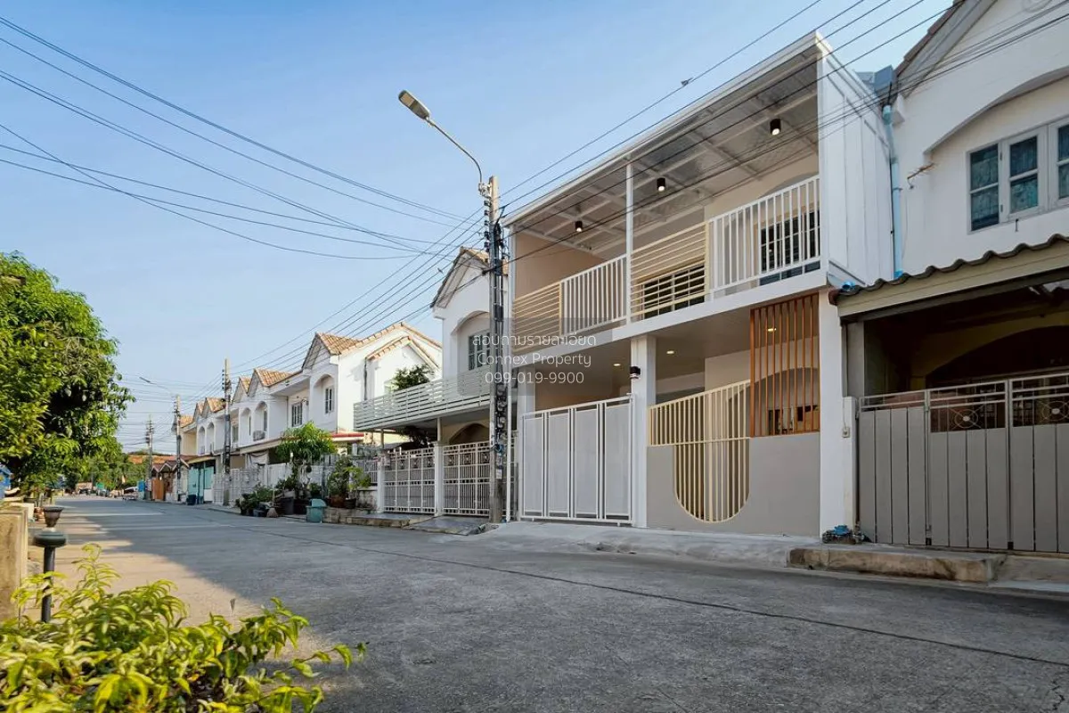 ขายทาวน์เฮ้าส์/ทาวน์โฮม  บัวทองธานี รีโนเวทใหม่ บางบัวทอง บางบัวท 2