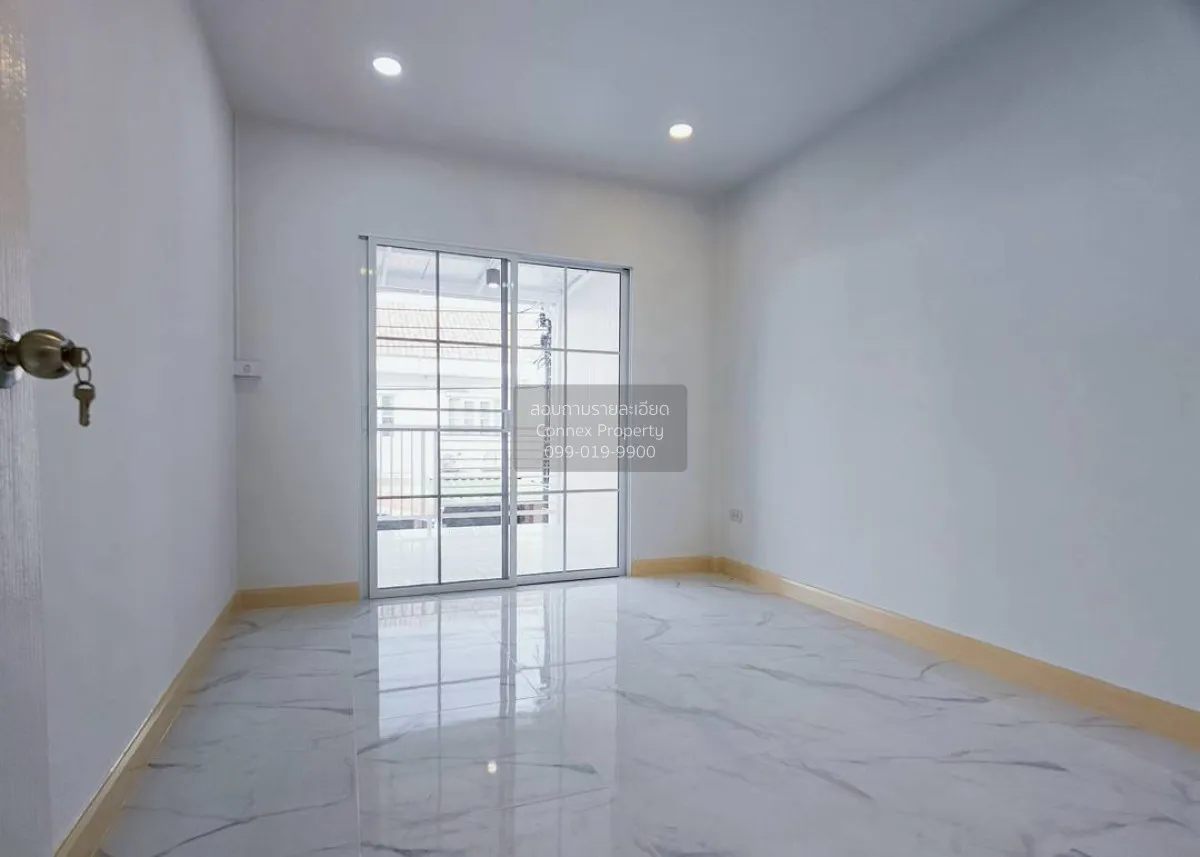 ขายทาวน์เฮ้าส์/ทาวน์โฮม  บัวทองธานี รีโนเวทใหม่ บางบัวทอง บางบัวท