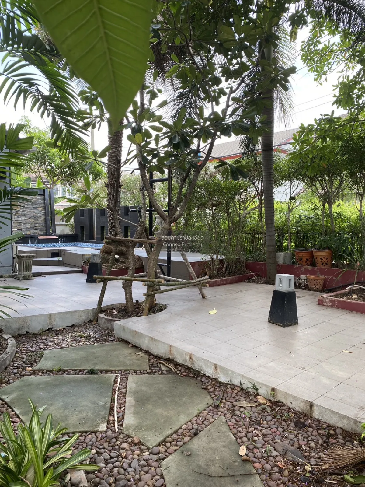 ขายบ้าน  มัณฑนา พระราม 9 - ศรีนครินทร์ ห้องมุม MRT-ศรีกรีฑา (สายส