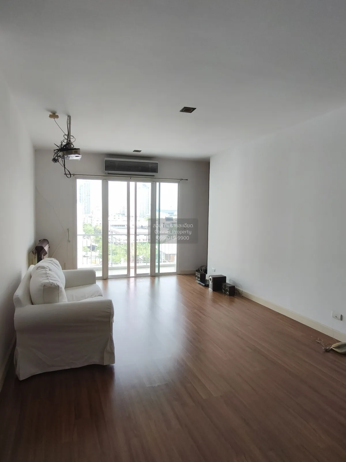 เช่าคอนโด  เดอะ เวลลิงตัน คอนโด MRT-ลำสาลี (สายสีเหลือง) สะพานสูง 1