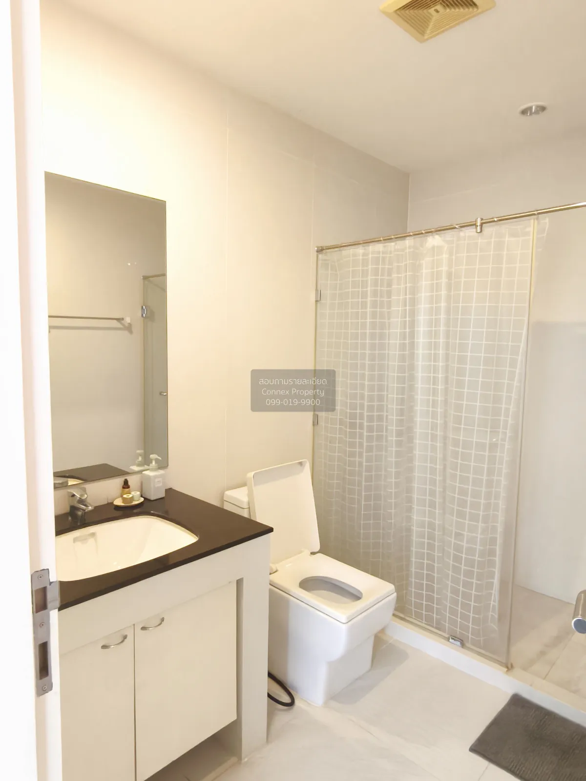 เช่าคอนโด  เดอะ เวลลิงตัน คอนโด MRT-ลำสาลี (สายสีเหลือง) สะพานสูง