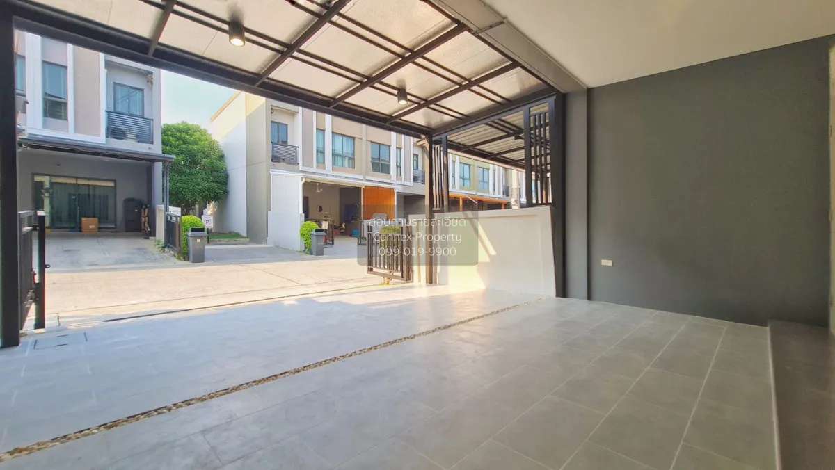 For Sale Townhouse/Townhome  , V Compound Tiwanon-Rangsit , newly 2