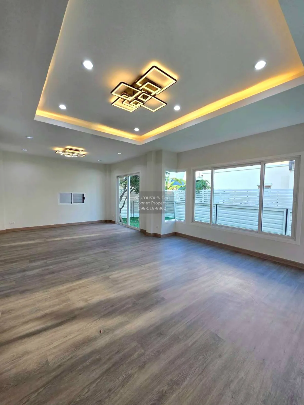 For Sale House , The Grand Wongwaen - Prachauthit , wide frontage