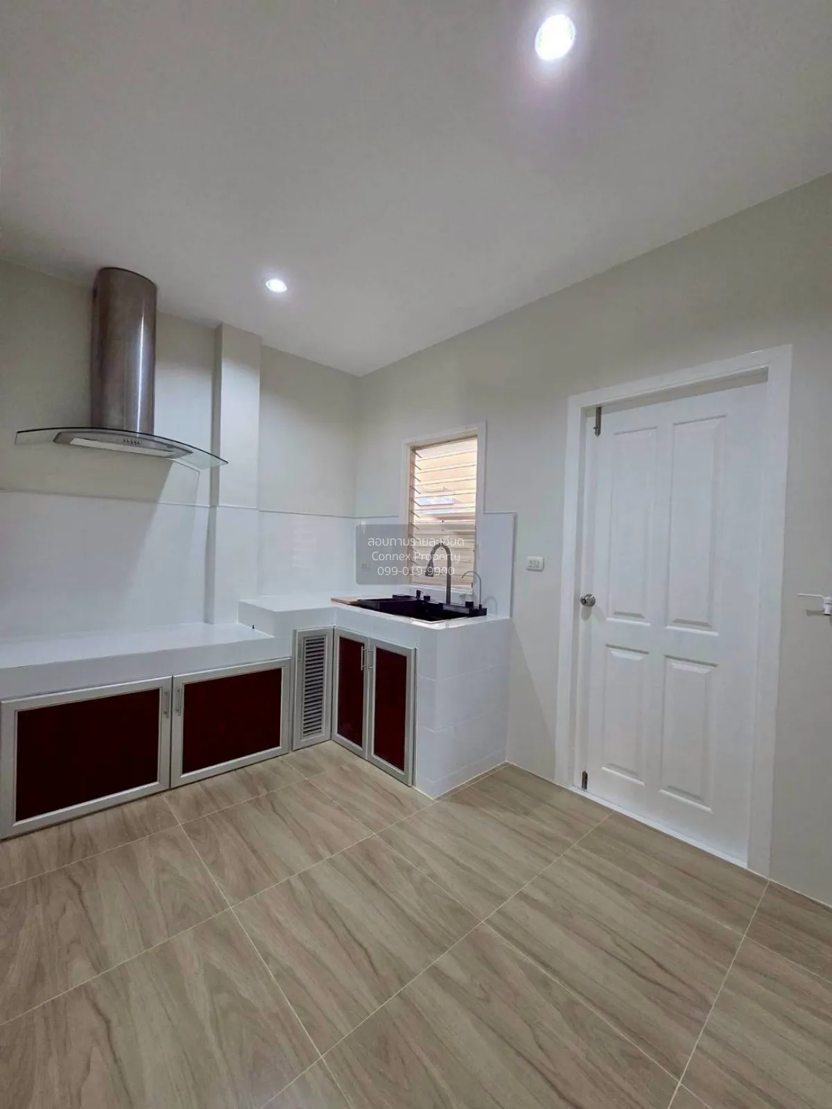 For Sale House , The Grand Wongwaen - Prachauthit , wide frontage