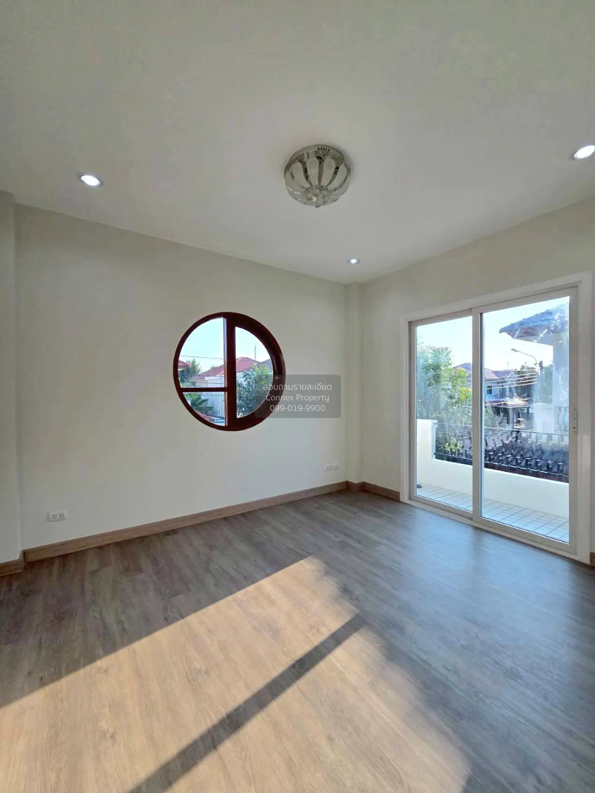 For Sale House , The Grand Wongwaen - Prachauthit , wide frontage