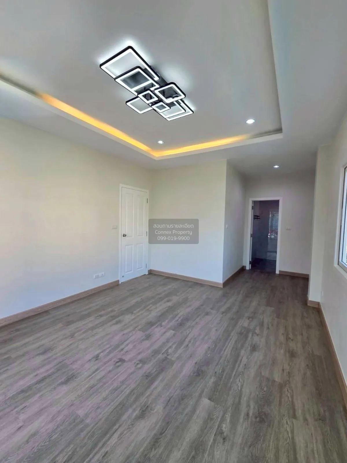 For Sale House , The Grand Wongwaen - Prachauthit , wide frontage