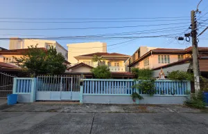 ขายบ้าน  สำเร็จวิลล์ 5 มหาสวัสดิ์ บางกรวย นนทบุรี CX-151226