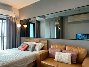 เช่าคอนโด  ไอดีโอ รามคำแหง - ลำสาลี สเตชั่น MRT-ลำสาลี (สายสีเหลือง) หัวหมาก เขต บางกะปิ กรุงเทพ CX-151261