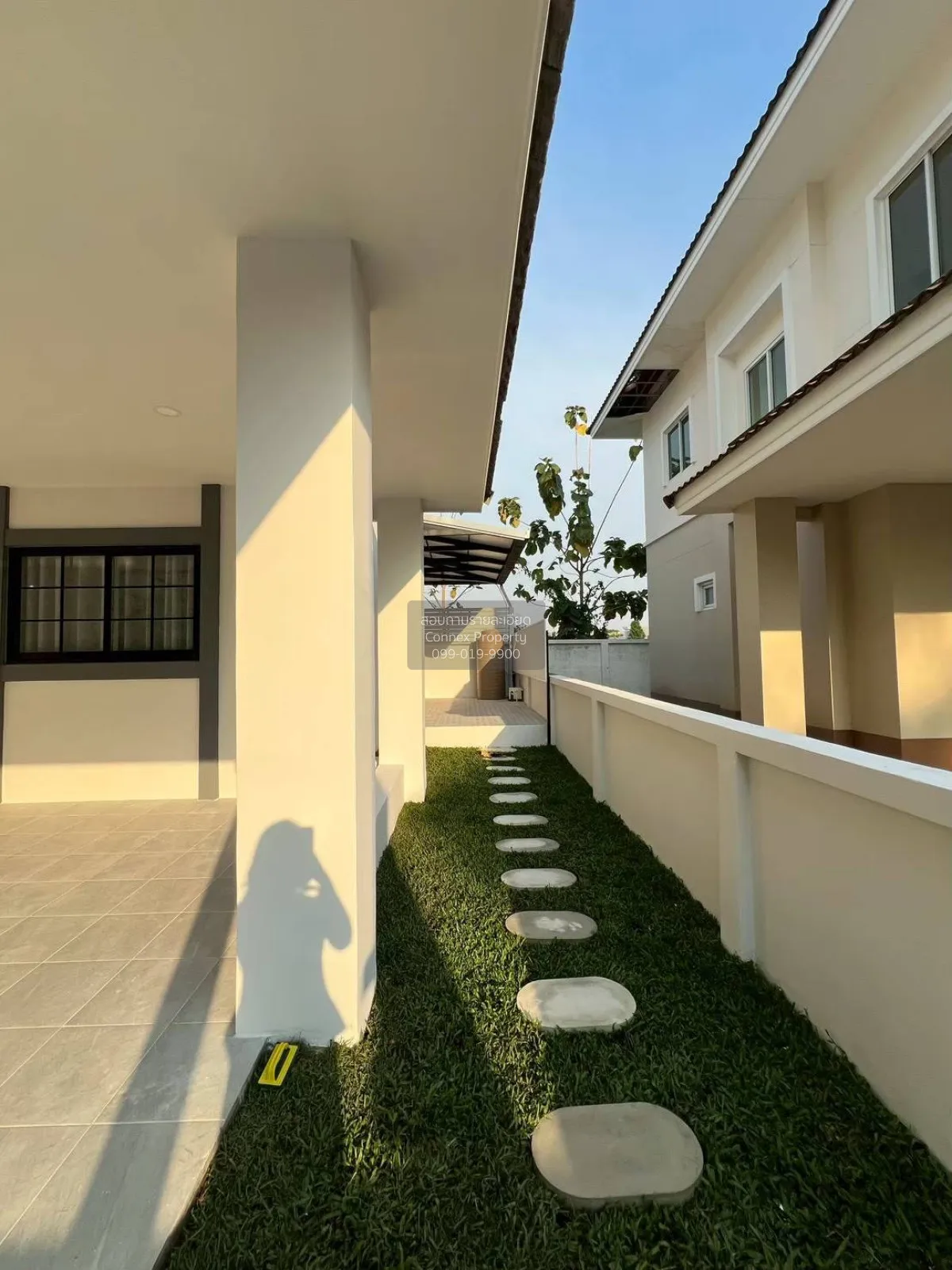 For Sale House , Lanceo Wongwaen-Ramintra , nice view , corner un