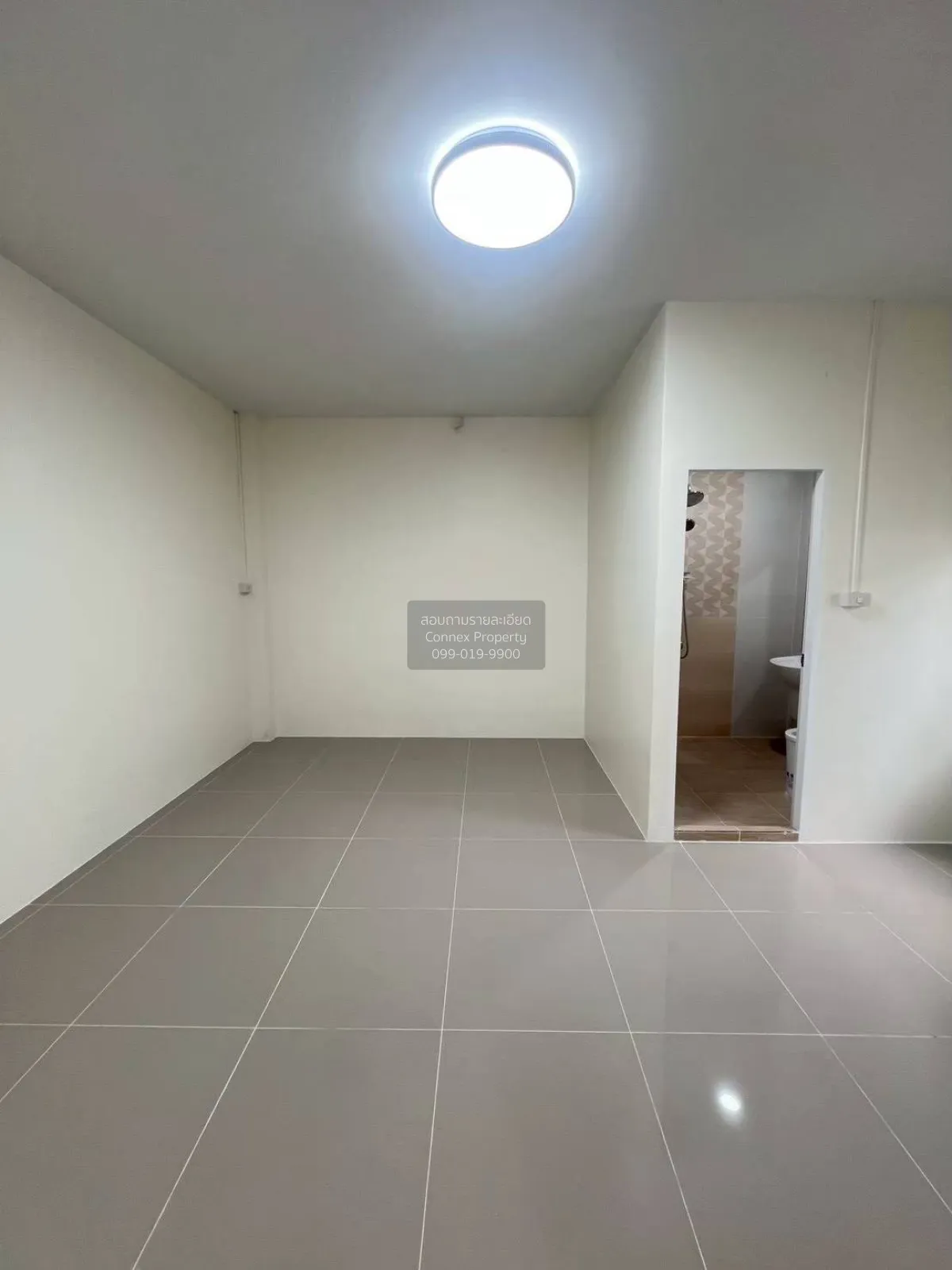 For Sale House , Lanceo Wongwaen-Ramintra , nice view , corner un