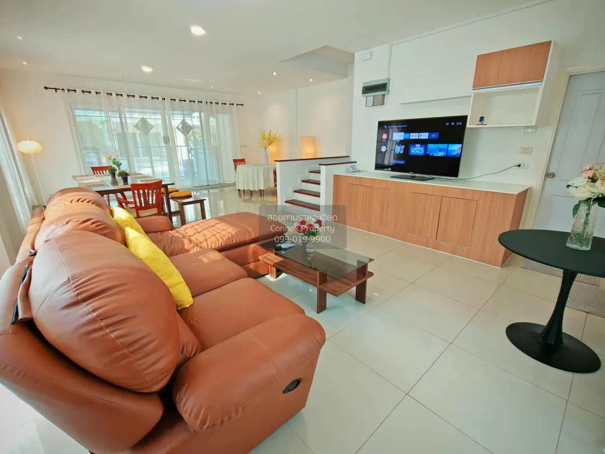 เช่าทาวน์เฮ้าส์/ทาวน์โฮม  เออร์เบิน สาทร บางแวก เขต ภาษีเจริญ กรุ