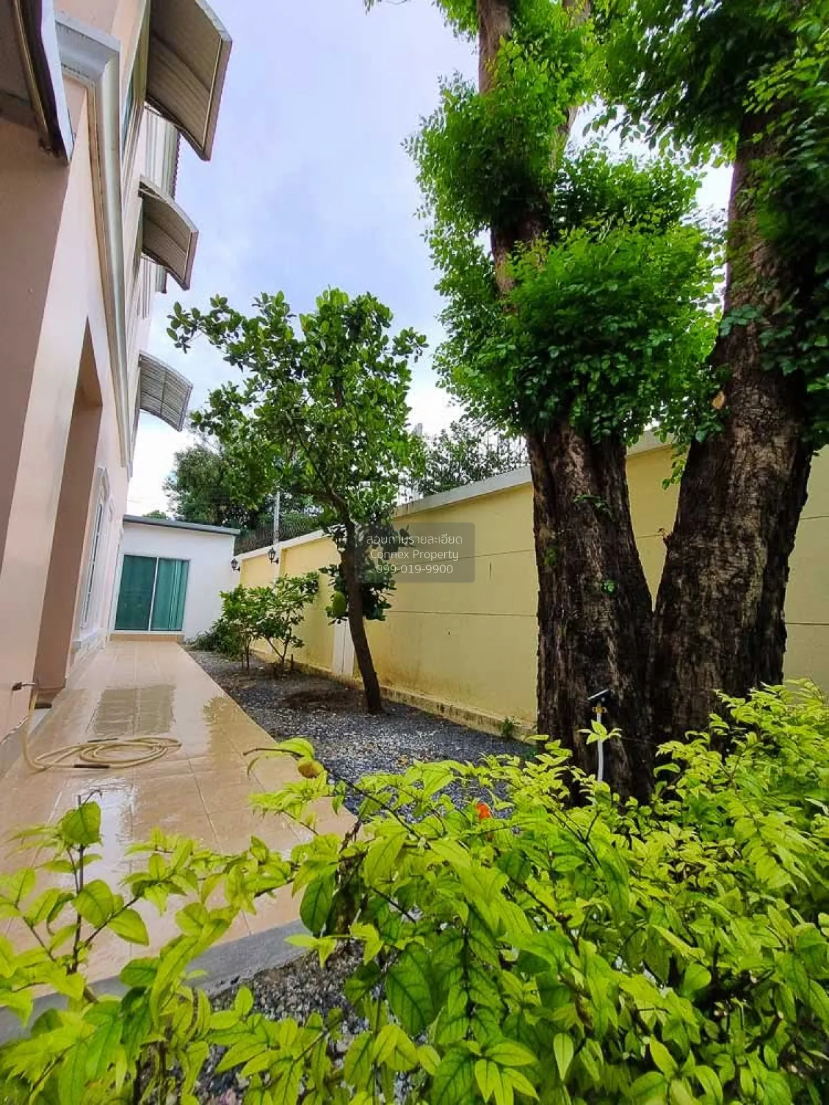 เช่าทาวน์เฮ้าส์/ทาวน์โฮม  เออร์เบิน สาทร บางแวก เขต ภาษีเจริญ กรุ