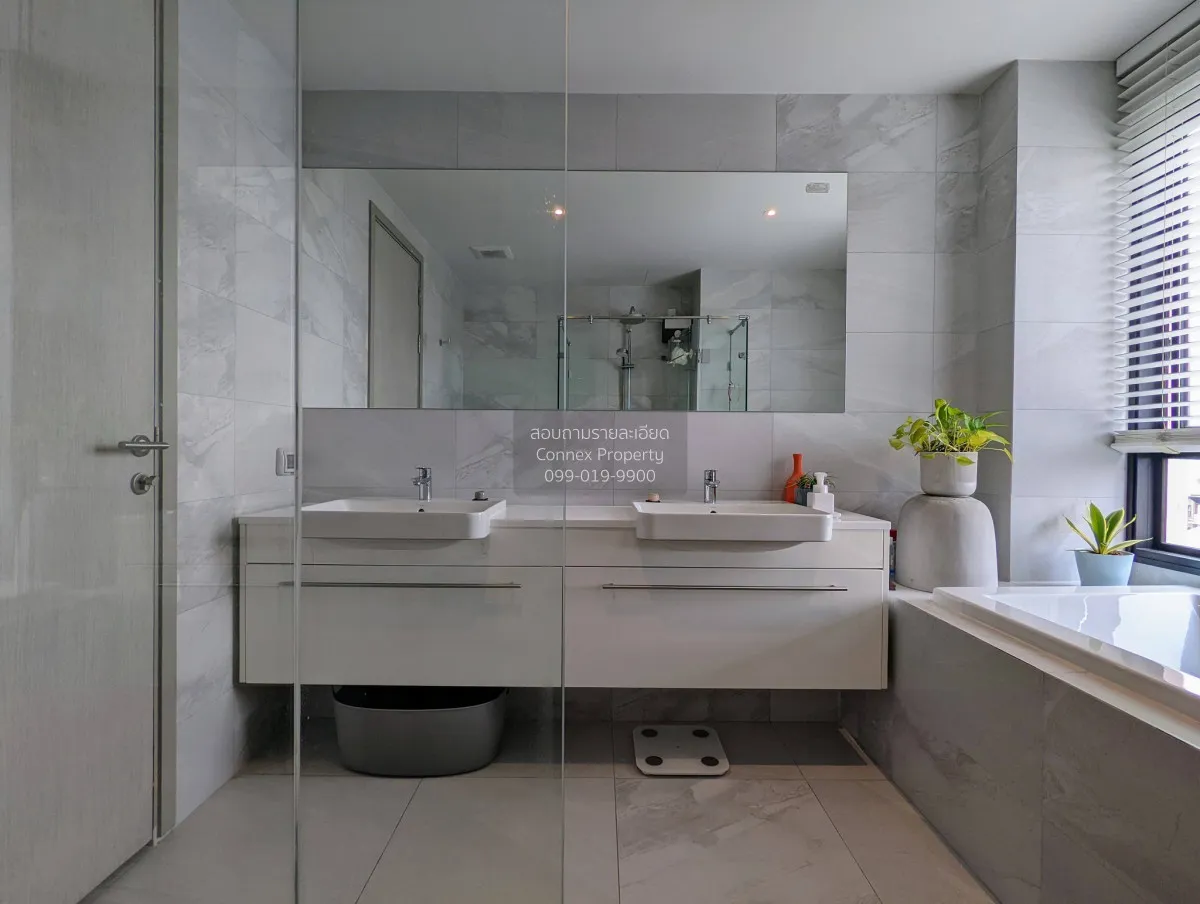 For Rent Condo , RHYTHM Ekkamai , BTS-Ekkamai , Khlong Tan Nuea ,