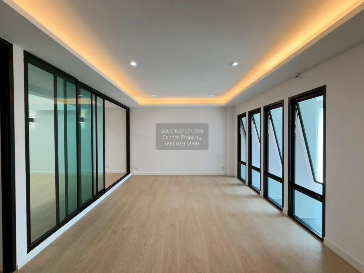 ขายทาวน์โฮม 4.5 ชั้นพร้อมลิฟท์ สุขุมวิท 101 รีโนเวทใหม่ พระโขนงเห