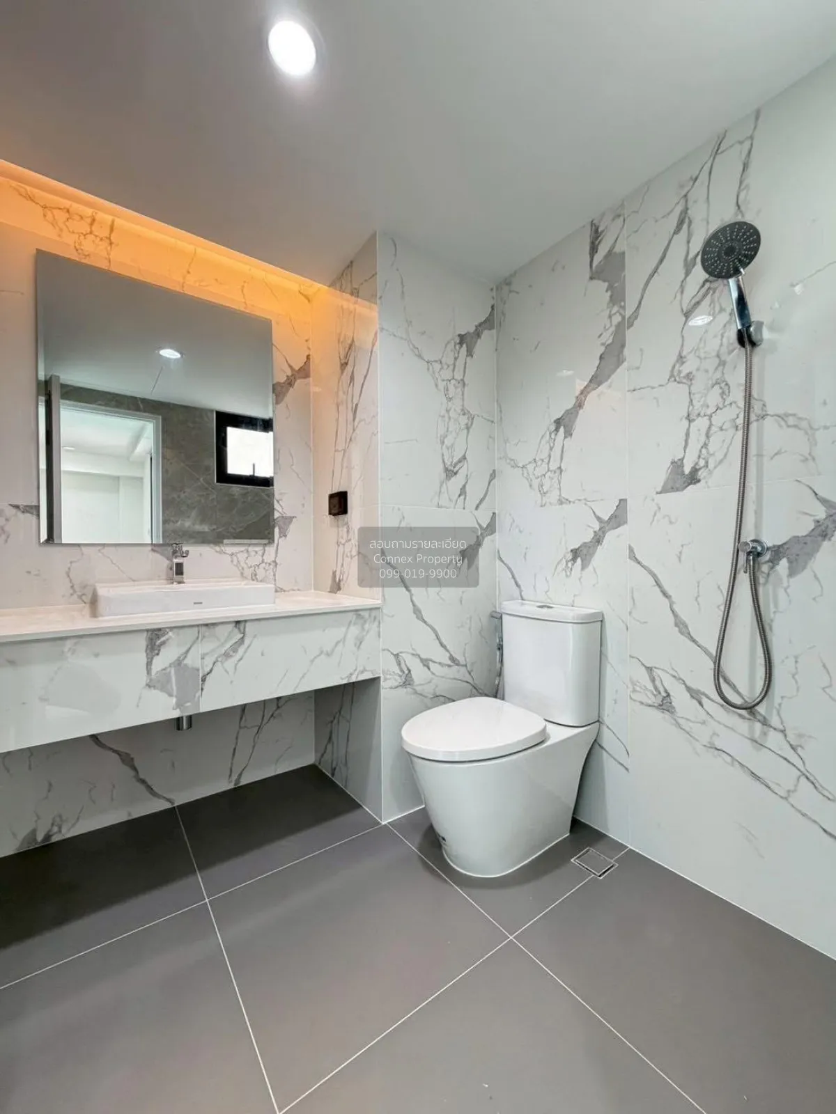 ขายทาวน์โฮม 4.5 ชั้นพร้อมลิฟท์ สุขุมวิท 101 รีโนเวทใหม่ พระโขนงเห