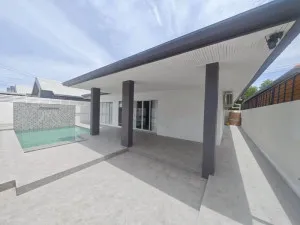 For Sale House , Eakmongkol Village , Mueang Phata , Bang Lamung , Chon Buri , CX-151368