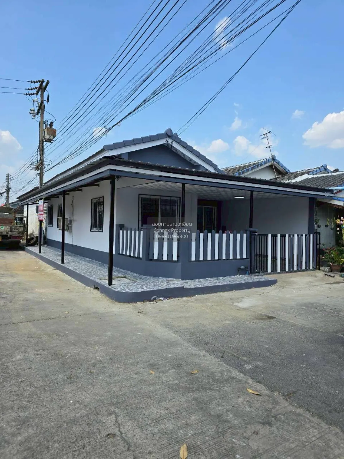 ขายทาวน์เฮ้าส์/ทาวน์โฮม  กรีนการ์เด้นโฮม คลอง 11 ห้องมุม หน้ากว้า 1