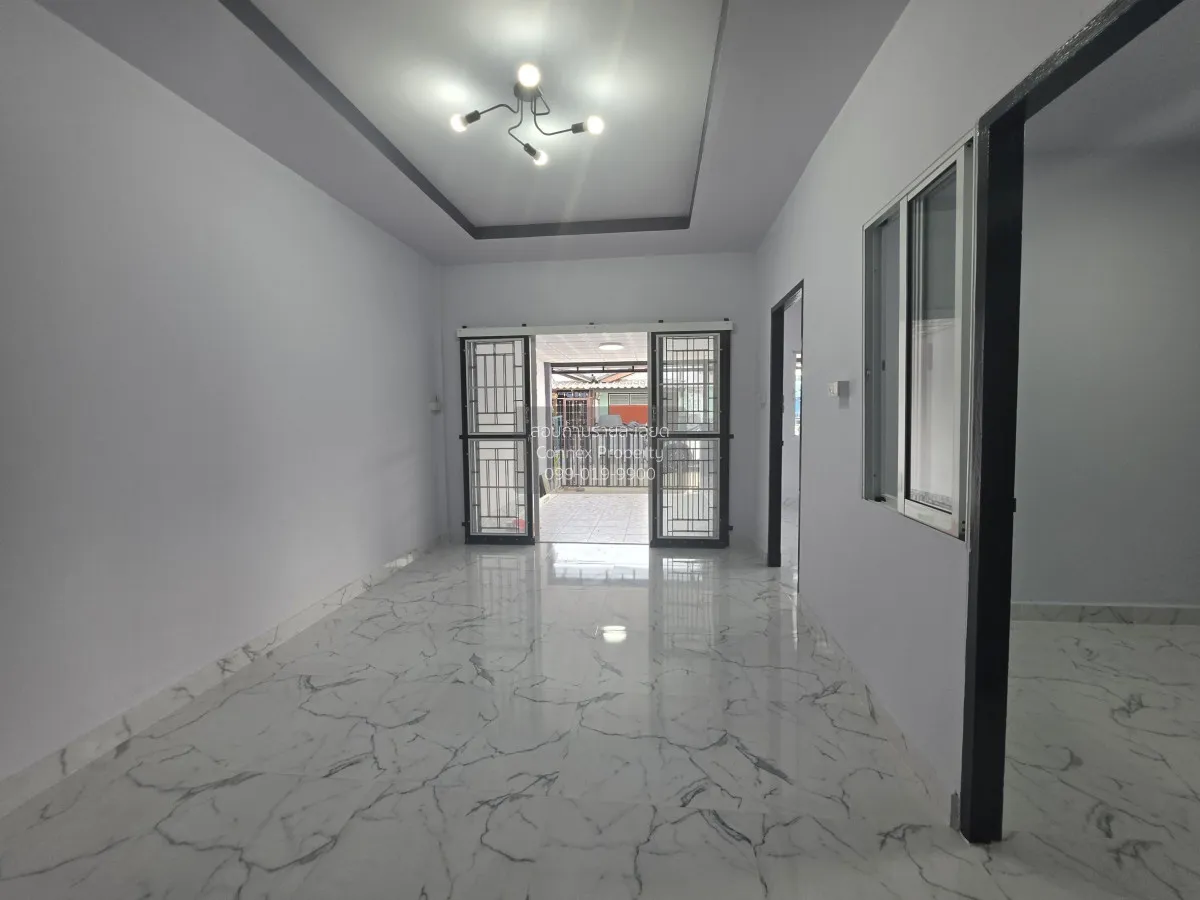 ขายทาวน์เฮ้าส์/ทาวน์โฮม  กรีนการ์เด้นโฮม คลอง 11 ห้องมุม หน้ากว้า