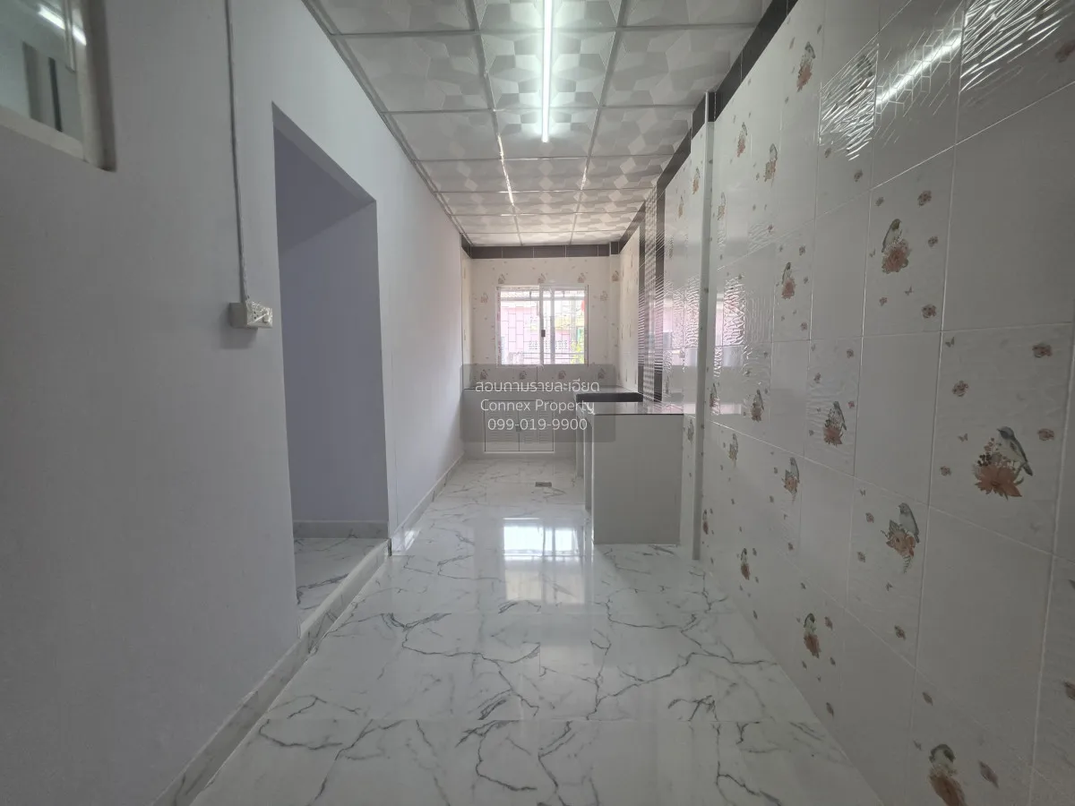 ขายทาวน์เฮ้าส์/ทาวน์โฮม  กรีนการ์เด้นโฮม คลอง 11 ห้องมุม หน้ากว้า