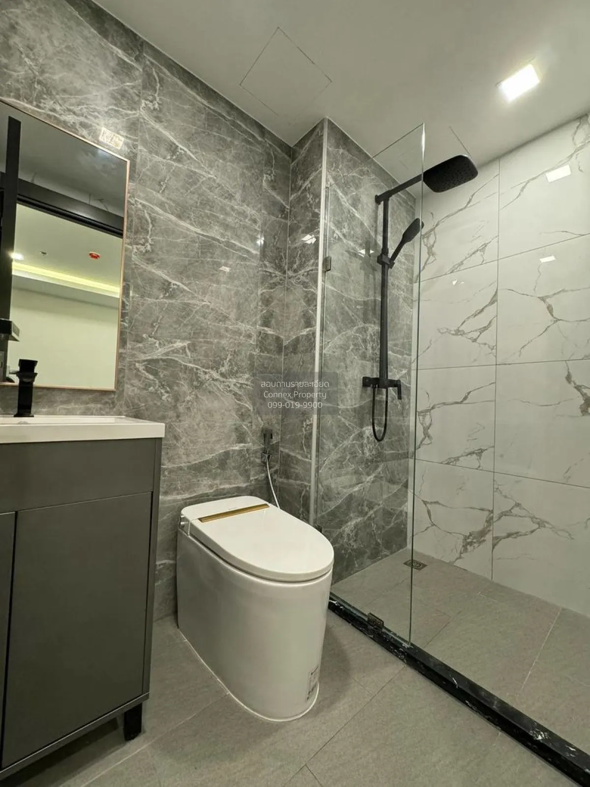 ขายคอนโด  อคาเดีย มิลเลนเนียม ทาวเวอร์ หนองปรือ บางละมุง ชลบุรี C