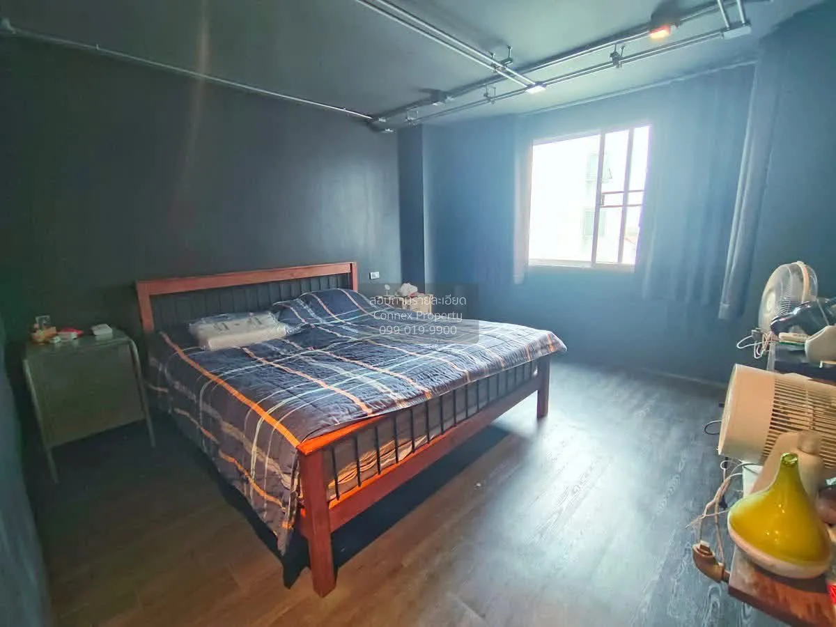 เช่าคอนโด  การ์เด้น เพลส รัชดา 20 หน้ากว้าง MRT-รัชดาภิเษก สามเสน