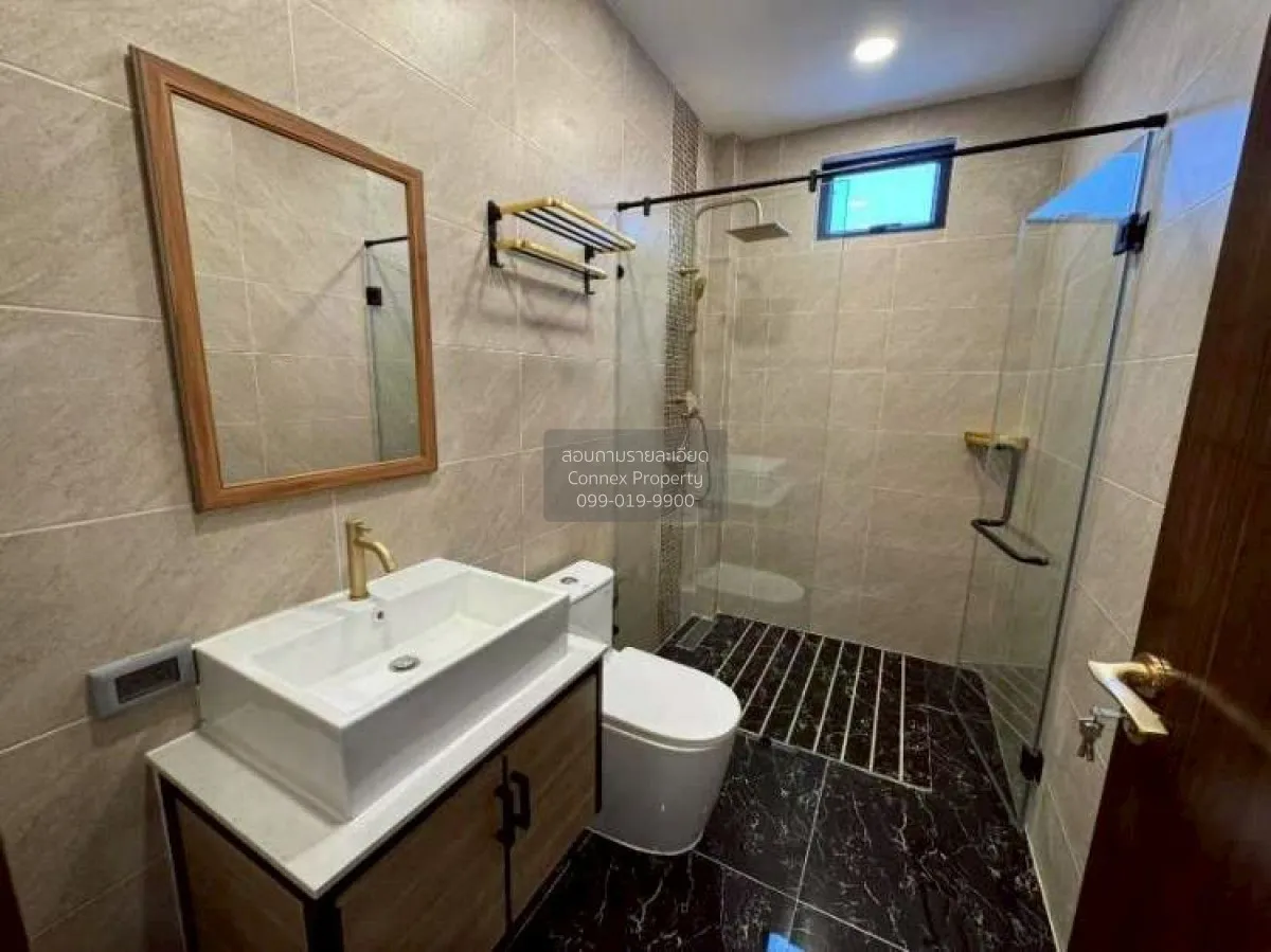 ขายบ้านเดียว 2 ชั้น พื้นที่ 320 ตารางวา พัทยา ชลบุรี เมืองพัทยา บ