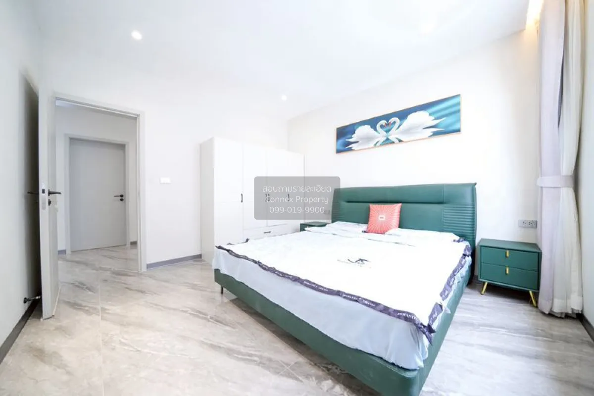 For Sale 2 - story house 308 sq.wa. Na Kluea Bang Lamung Chonburi