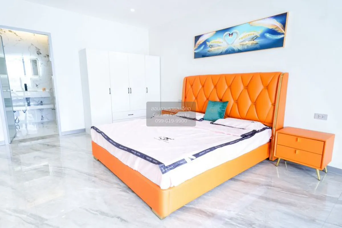 For Sale 2 - story house 308 sq.wa. Na Kluea Bang Lamung Chonburi