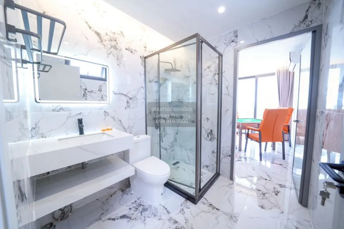 For Sale 2 - story house 308 sq.wa. Na Kluea Bang Lamung Chonburi