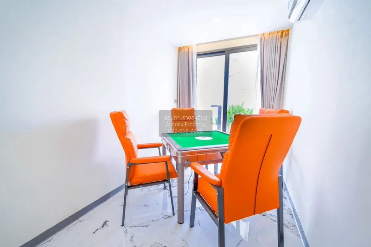 For Sale 2 - story house 308 sq.wa. Na Kluea Bang Lamung Chonburi