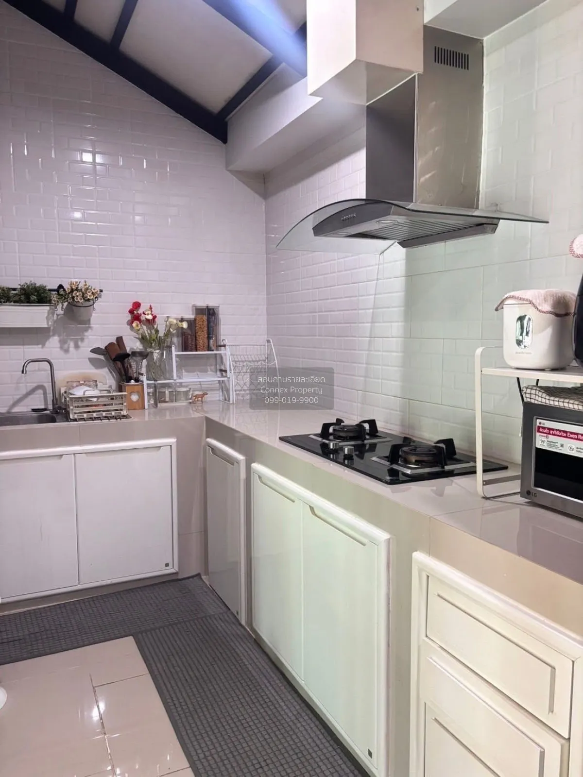 For Rent Townhouse/Townhome  , Verve Rama 9 , Thap Chang , Saphan