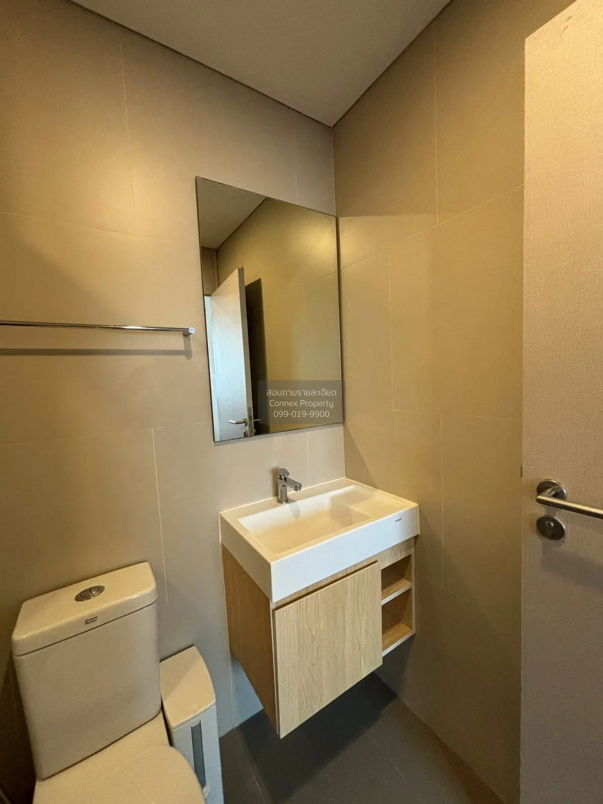 ขายคอนโด  ลุมพินี สวีท เพชรบุรี - มักกะสัน MRT-เพชรบุรี มักกะสัน 