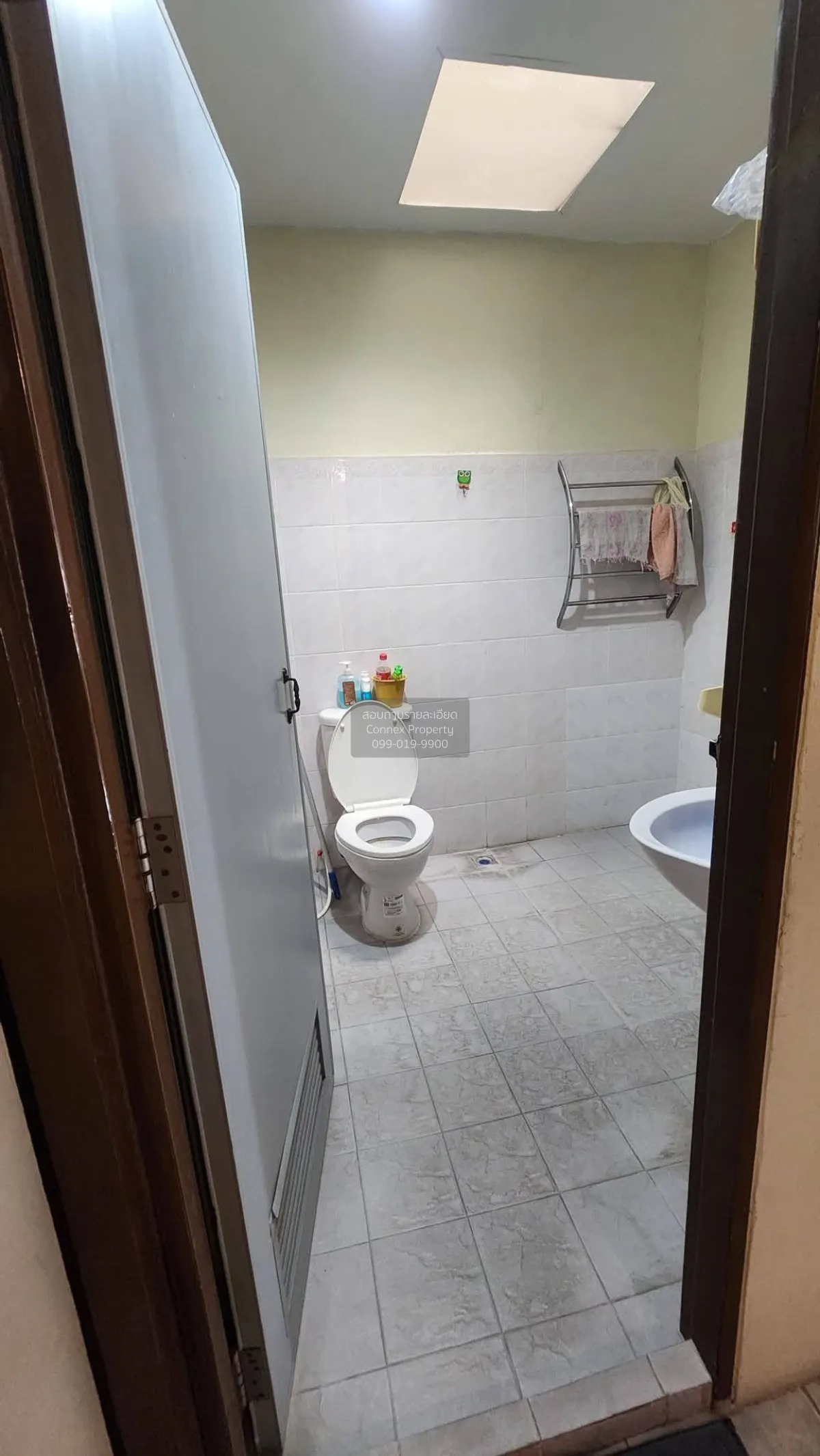 ขายทาวน์เฮ้าส์/ทาวน์โฮม  บ้านกานดา พระราม 2 กม.23 นาดี เมืองสมุทร