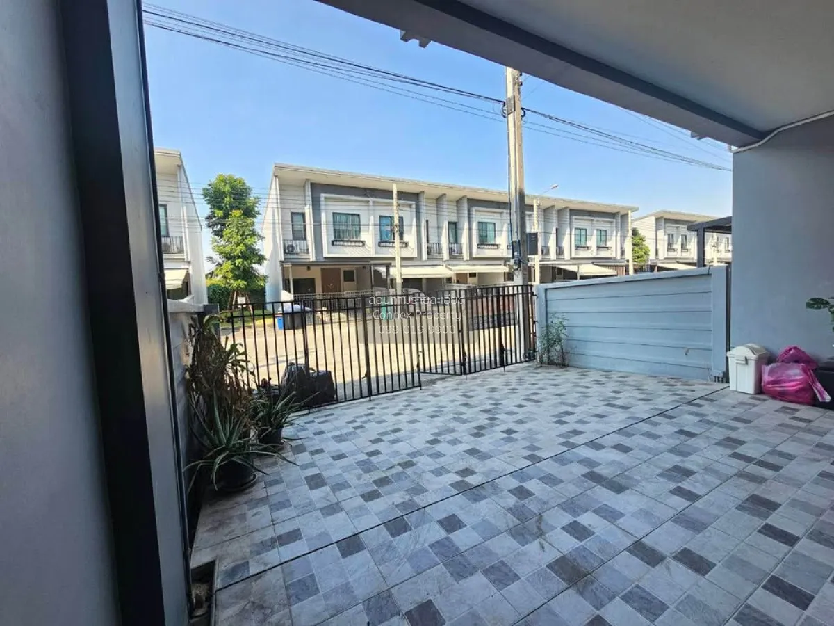 ขายทาวน์เฮ้าส์/ทาวน์โฮม  บริทาเนีย เมกะทาวน์ บางนา ห้องมุม บางแก้ 2