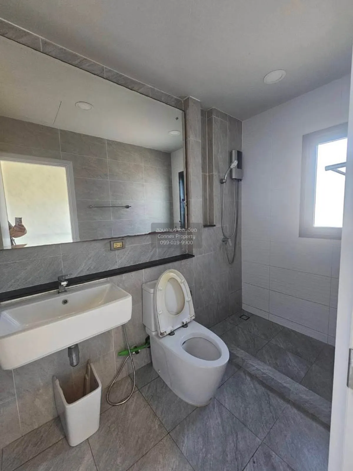 ขายทาวน์เฮ้าส์/ทาวน์โฮม  บริทาเนีย เมกะทาวน์ บางนา ห้องมุม บางแก้